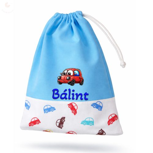 Kék, retró kisautós kisfiú tornazsák egyedi névvel és jellel