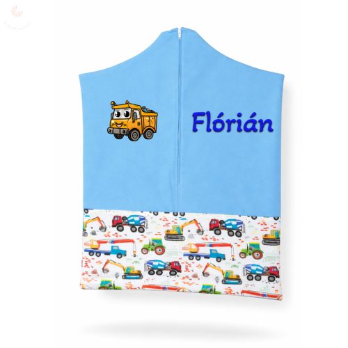 Kék, munkagépes-téglás ovis zsák kisfiúnak egyedi névvel és jellel