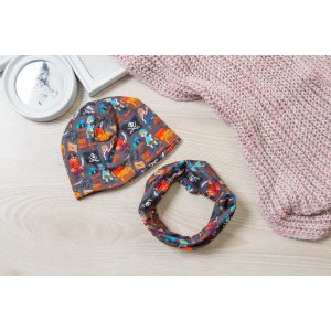 Szürke kalózos átmeneti Sapka körsál szett Ovis méret - KÉSZLETRŐL