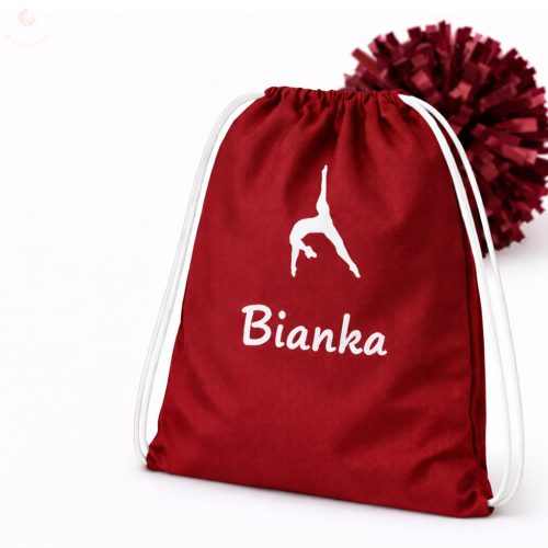 Pompom táska (pompom hátizsák, táncos táska) egyedi névvel, logóval (bordó)