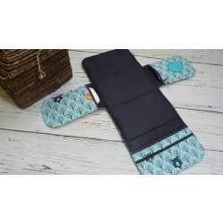   Pelenkázó alátét, pelenka és kellék tartó, összehajtható /fák, macik, rókák/