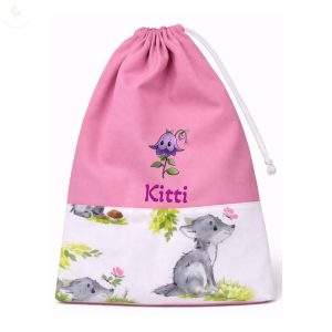 Rózsaszín, farkaskölykös kislány tornazsák egyedi névvel és jellel