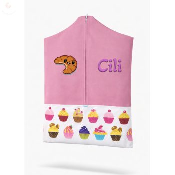   Rózsaszín, muffinos ovis zsák kislánynak egyedi névvel és jellel