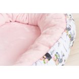 Babafészek, pihe-puha babafészek, baba fekvő, (normál méret) LÁNYOS, TAKARÓVAL