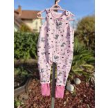 Tipegőzsák, tipegő hálózsák, hálórugi, lábas hálózsák kamáslival - Cicás KÉSZLETRŐL