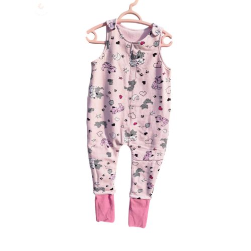 Tipegőzsák, tipegő hálózsák, hálórugi, lábas hálózsák kamáslival - Cicás KÉSZLETRŐL